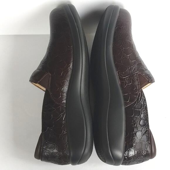 Alegria NEW Keli Flutter Choco Brown Floral Tooled Leather Professional Clog 42 - Picture 6 of 14